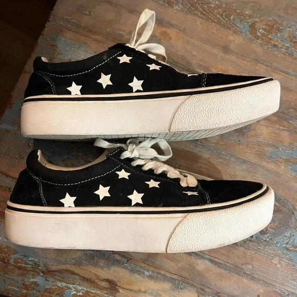 Steve Madden Emile Star Sneakers Suede Black & White, SZ 7.5 - Picture 2 of 5